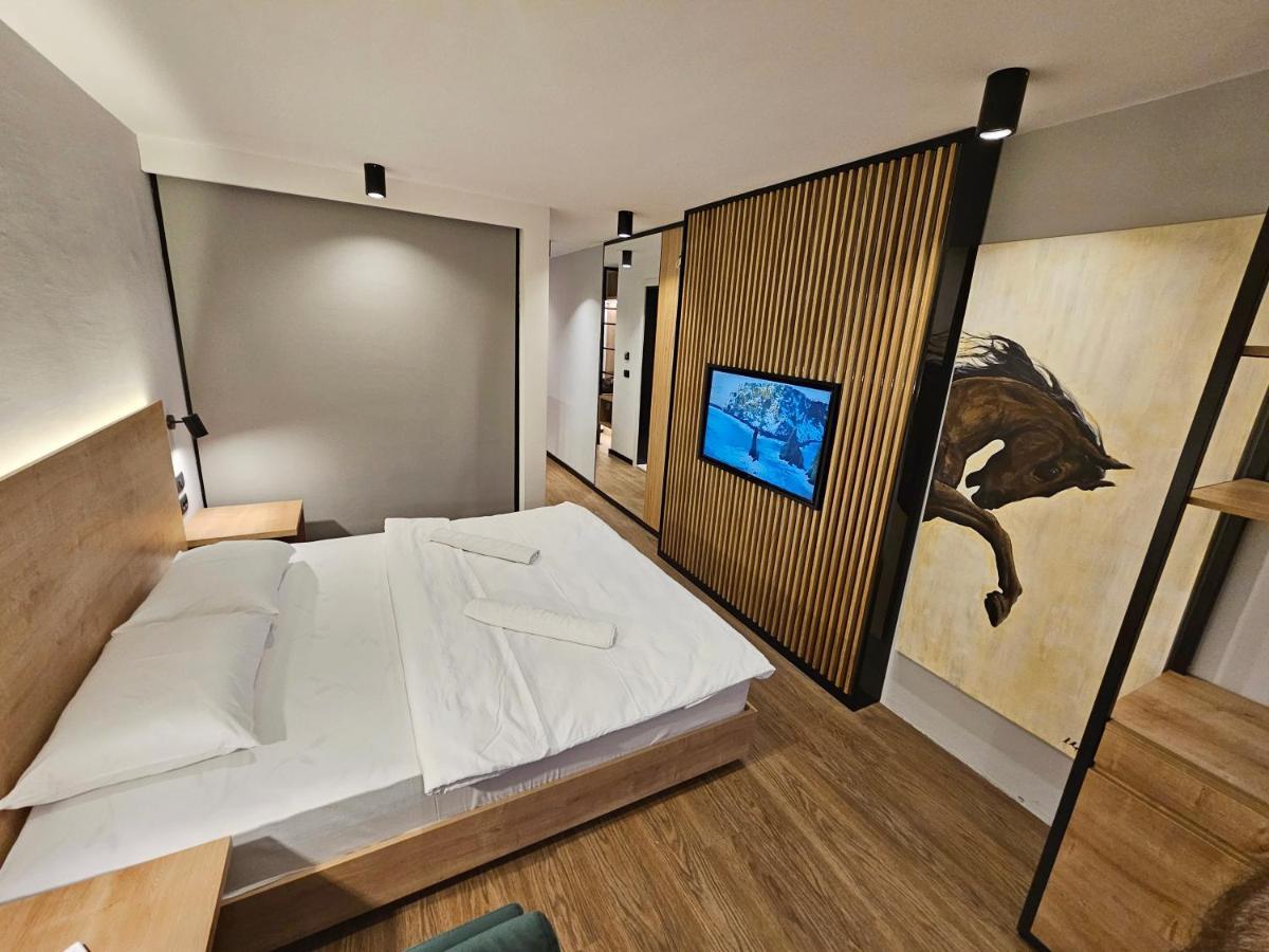 Hotel Komovi Andrijevica Екстериор снимка