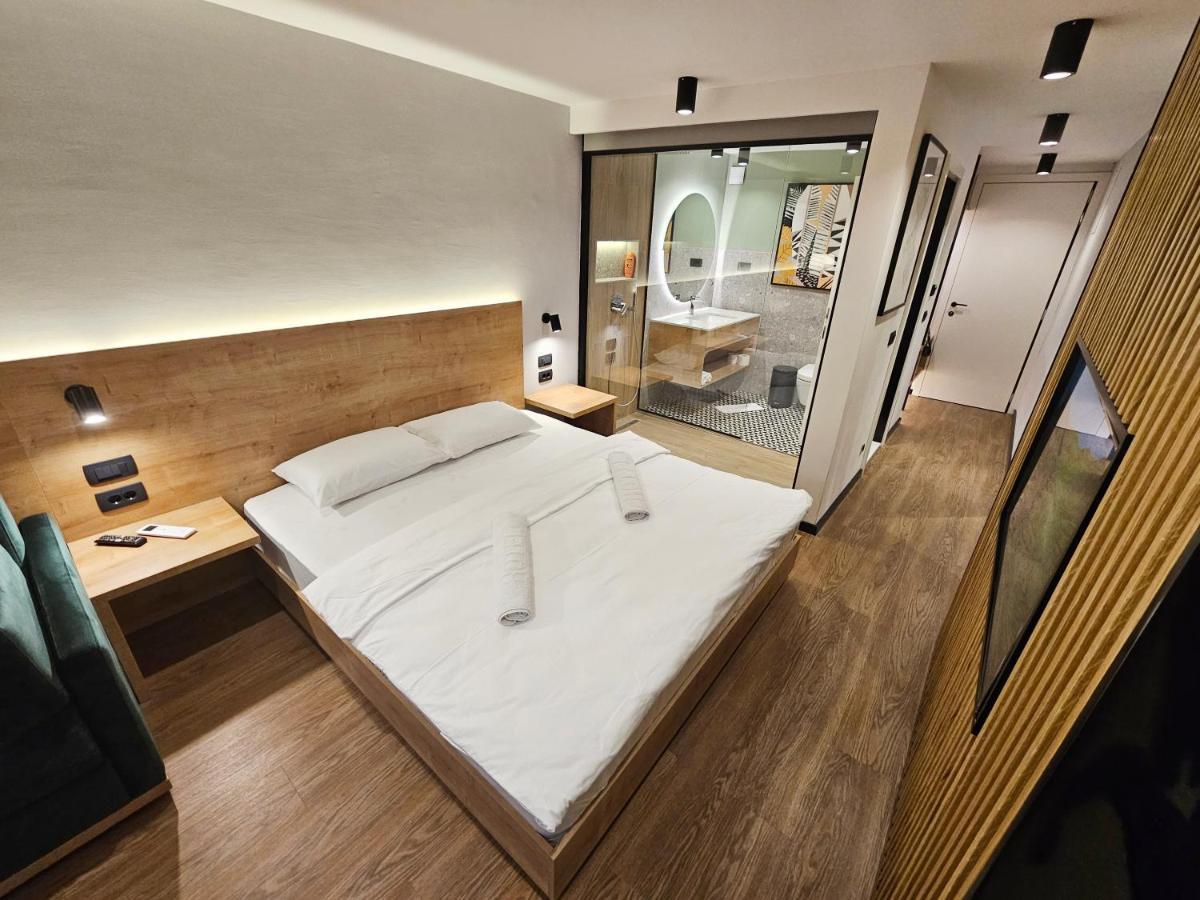 Hotel Komovi Andrijevica Екстериор снимка